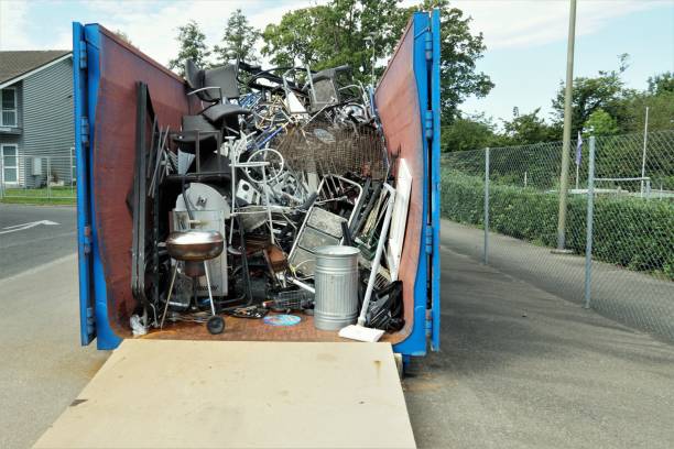 Best Construction Debris Removal  in Ravenna, NE
